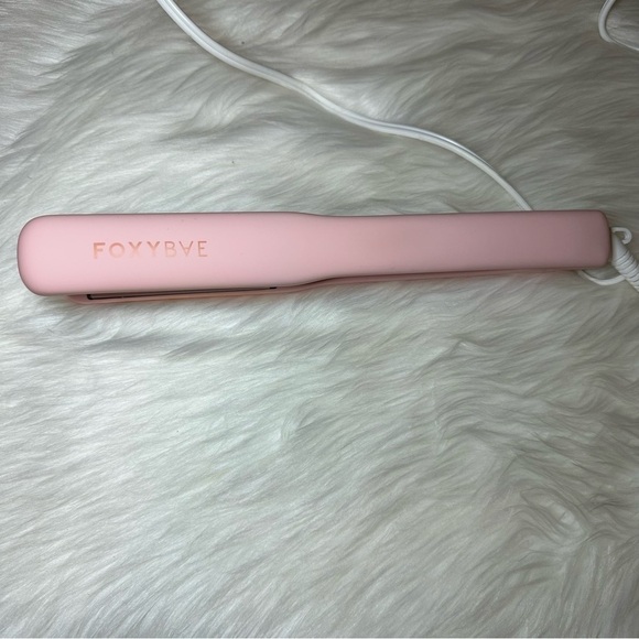 FoxyBae Baby Blush Pink Flat Iron 1” Inch - Picture 9 of 11